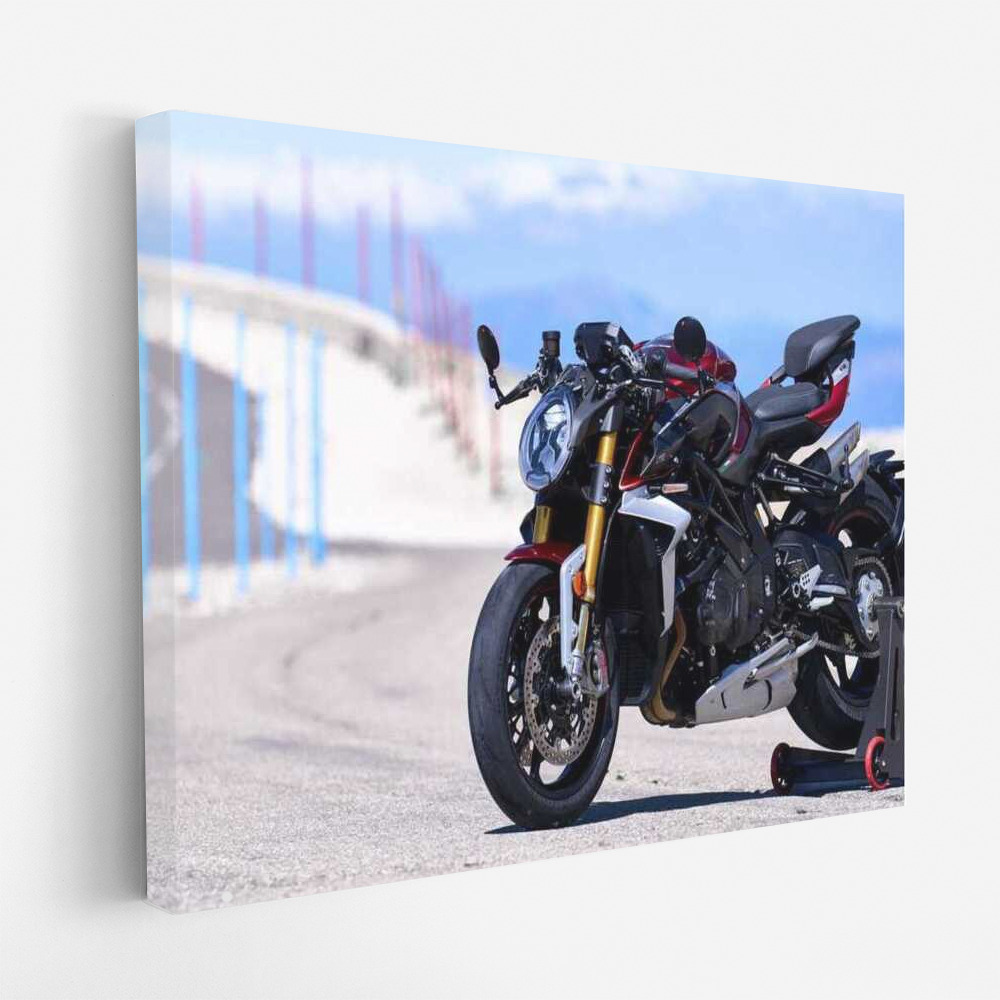 MV Agusta Brutale 1000 RR Ottantesimo: Dynamics and Style Motobike