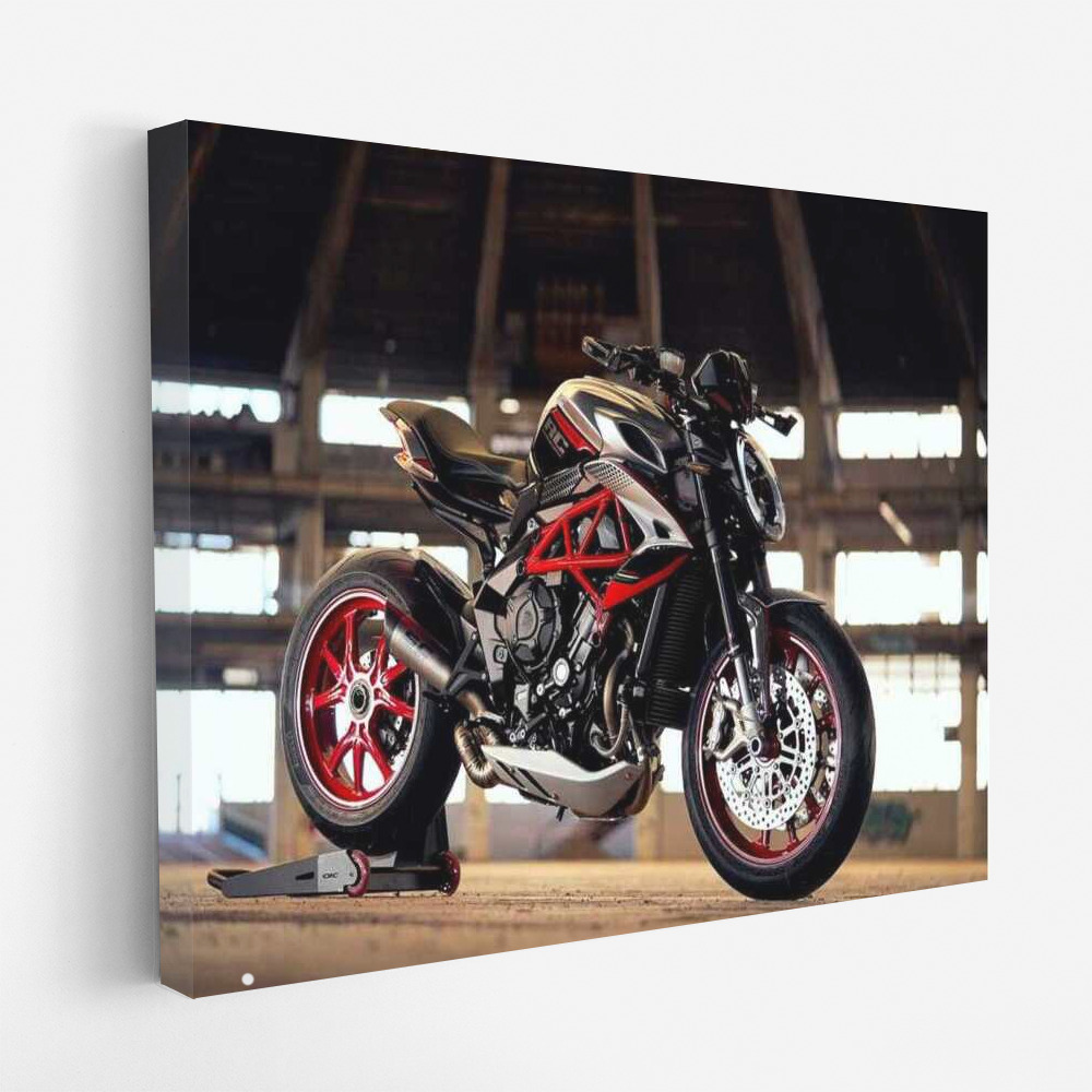 MV Agusta Dragster RR SCS: Italian Power in Dynamics