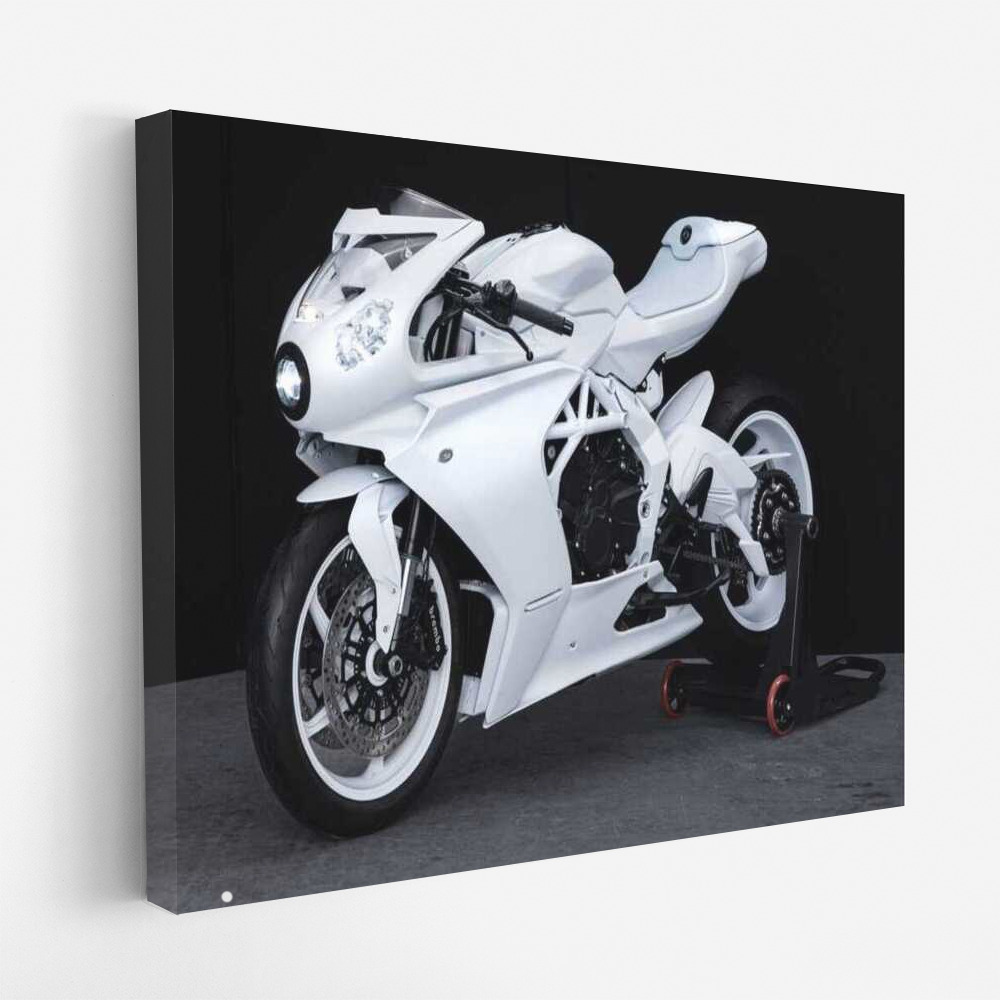 MV Agusta Superveloce Arsham: Minimalist Motobike Dynamics
