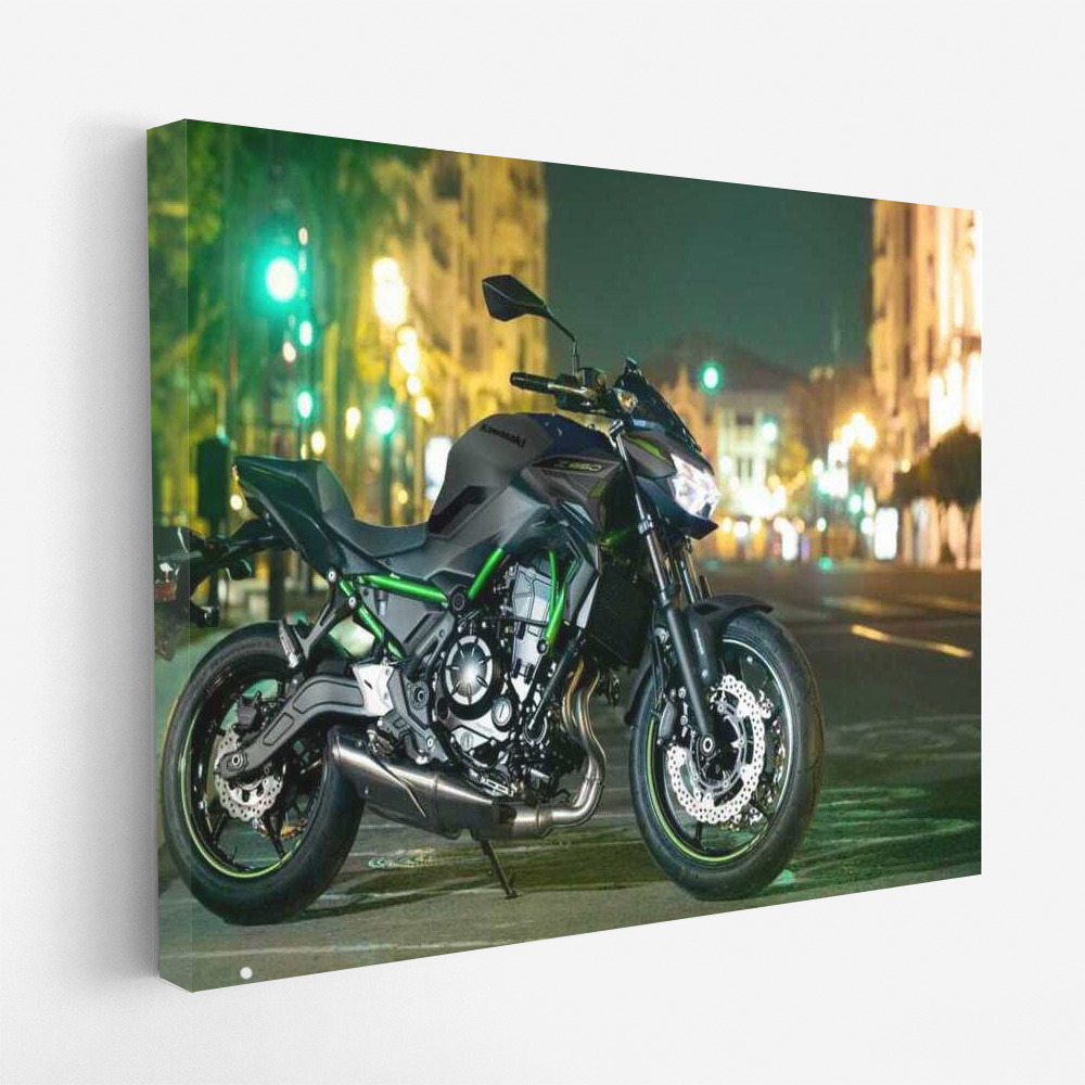 Night Whirlwind: Kawasaki Z650 in City Lights