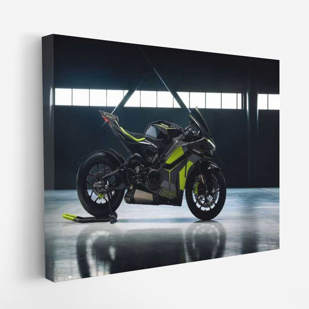 Ducati Panigale V4: Energy and Style in the Garage