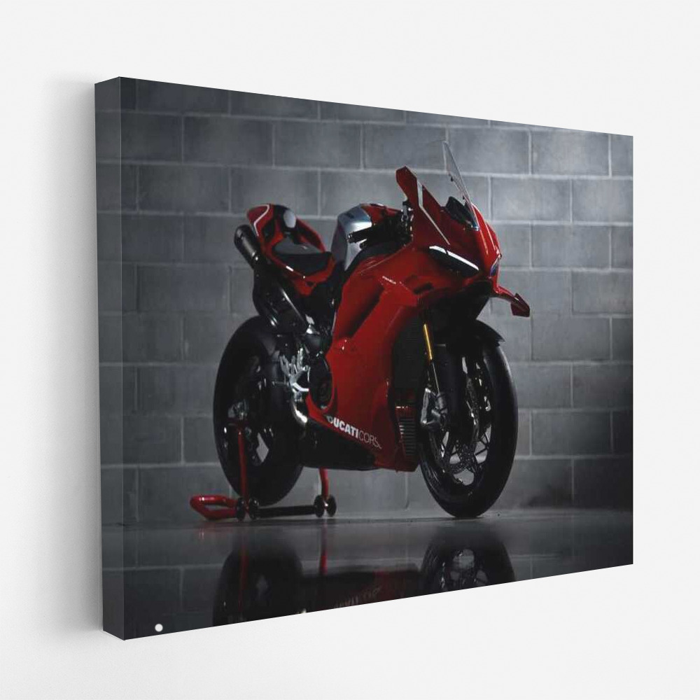 Ducati Panigale V4 R: The Art of Speed and Perfection