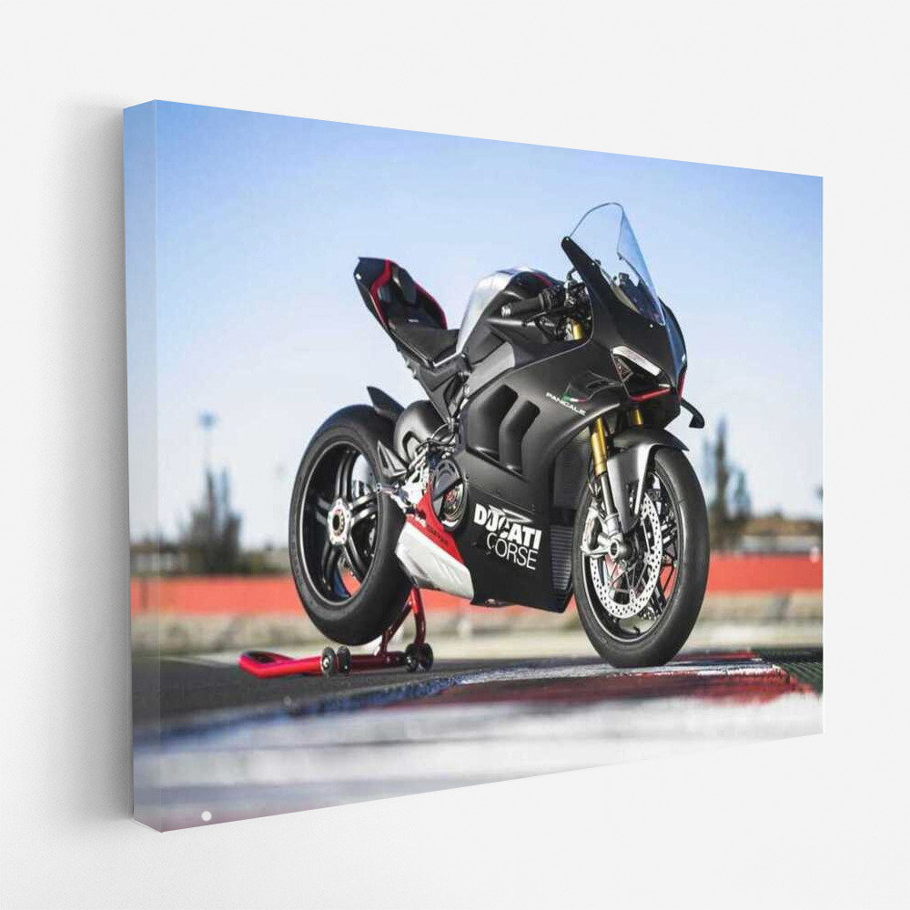 Ducati Panigale V4 SP2: The Embodiment of Speed and Dynamics in the World of Sport Motorcycles