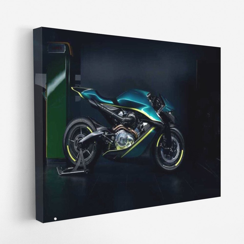 Aston Martin AMB 001 Pro: Dark Aesthetics of Speed