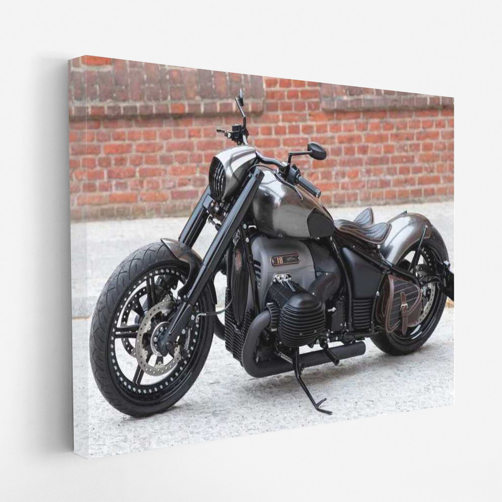 BMW R 18: Style and Speed from Liberty Nine Hills Motorcycles