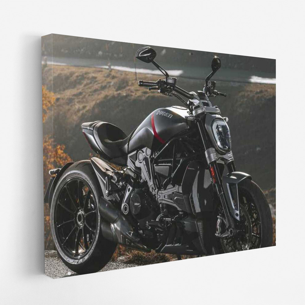 Ducati XDiavel Black Star: A Symphony of Speed and Freedom