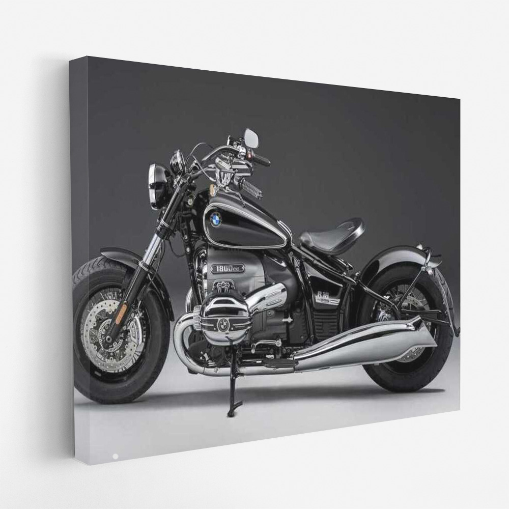 Speed Whirlwind: BMW R18 First Edition Motobike