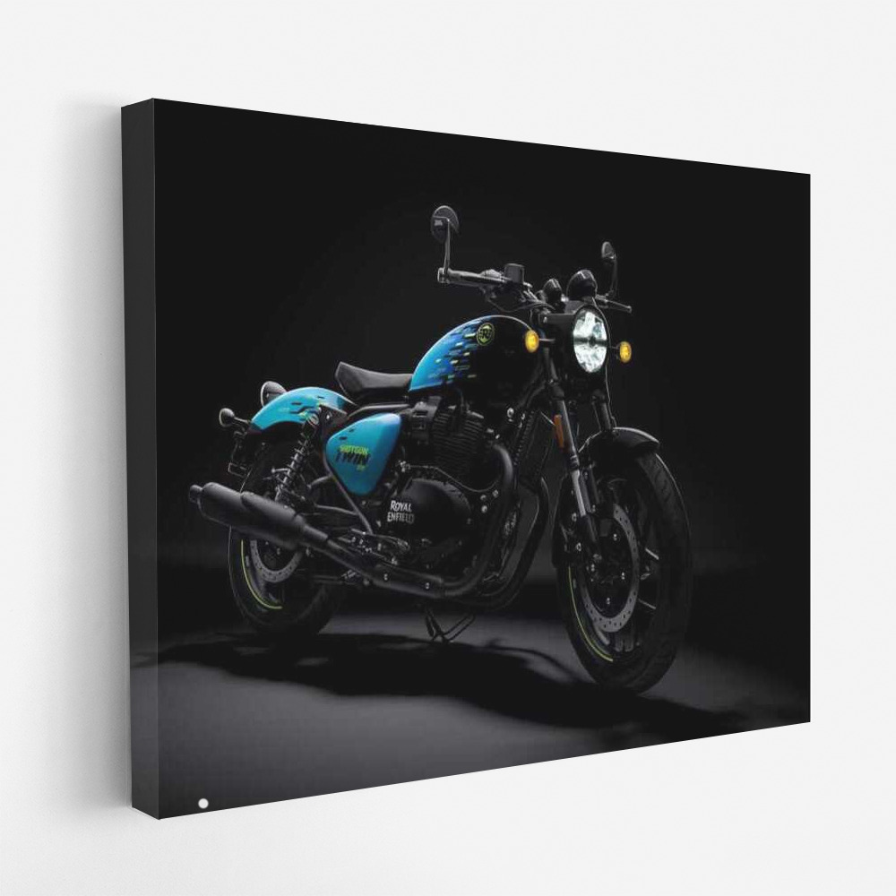 Speed Whirlwind: Royal Enfield Shotgun for Motobike Enthusiasts