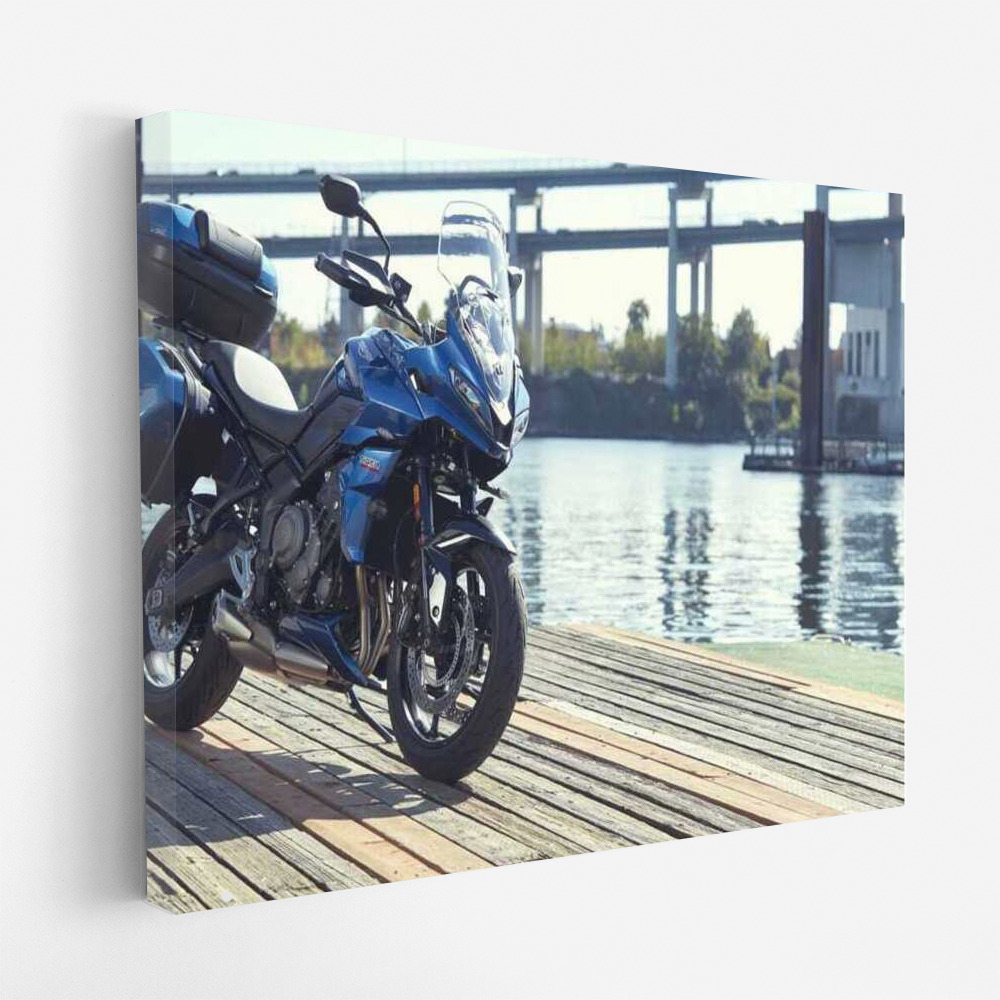 Triumph Tiger Sport: The Dynamics of Motorcycle Adventures