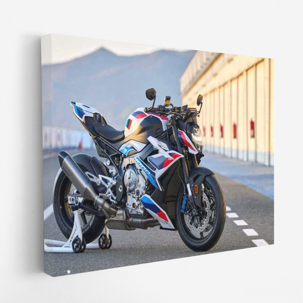 Speedy Style: BMW M 1000 R Motobike