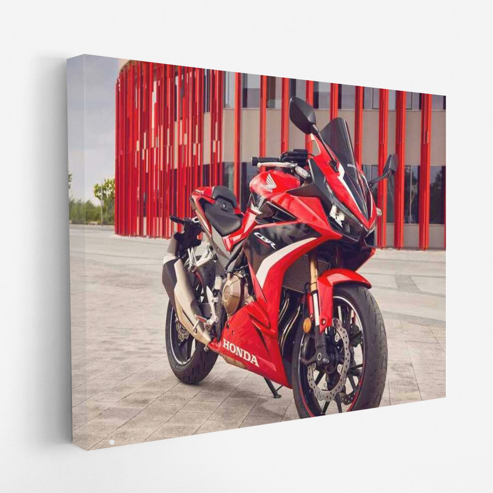 Honda CB500R: Motobike Speed Dynamics