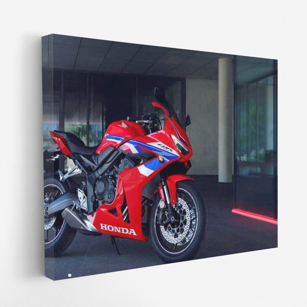 Honda CBR650R: Motobike Performance and Style