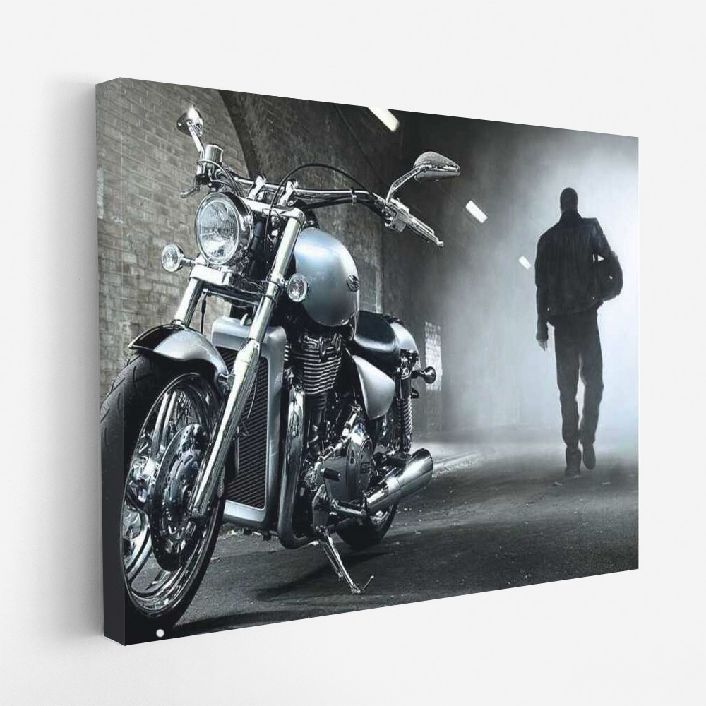 Mysterious Silhouette: Triumph Motobike 33