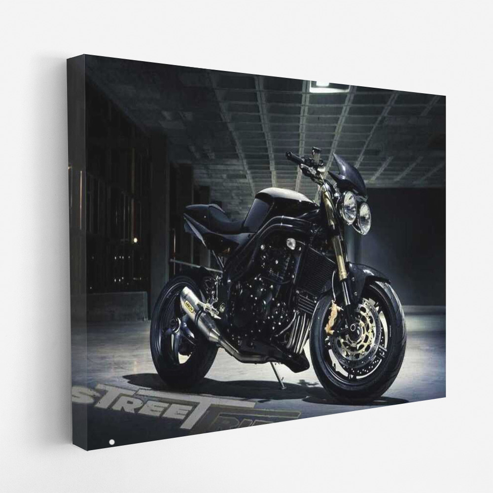 Triumph Street Triple: Speed Energy in a Motobike Interior