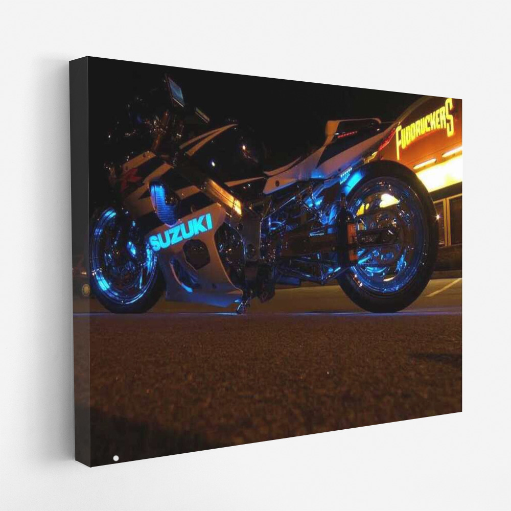 Suzuki at Night: The Dynamics and Energy of the Motobike 75