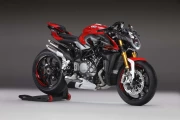 Speed Whirlwind: MV Agusta Brutale 1000 RR for Sportbike Enthusiasts