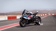 A High-Speed Masterpiece: BMW S 1000 RR M Package in Dynamics