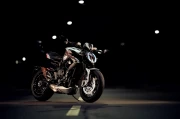 Night Drive: MV Agusta Dragster RR SCS 1 in Dynamics