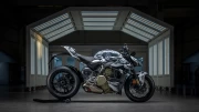 Ducati Streetfighter V4 Lamborghini Centauro: A Symphony of Speed and Style