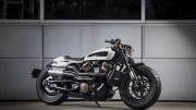 Harley Davidson Custom 1250 Prototype: Dynamics and Style in the World of Motobikes
