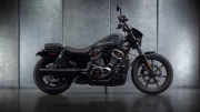 Harley Davidson Nightster: Moto Vibes in Your Space