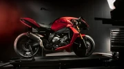 Fiery Puig Diablo: Yamaha MT 09 Power in Motobike Style