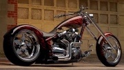 Custom Motorcycle: Power and Design at the Limit