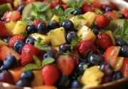 Bright Fruit Salad: Explosion of Juicy Colors