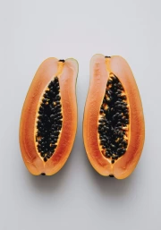 Tropical Dessert: Vibrant Papaya Halves