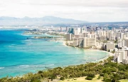 Honolulu Skyline: Cityscapes of the USA