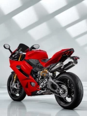 Ducati Panigale: Dynamics and Elegance on a Light Background