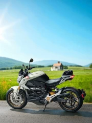 Electric Wind: Zero SR/F on the Road with a View of Nature