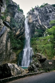 Freshness of the Waterfall: Harmony of Natural Landscapes