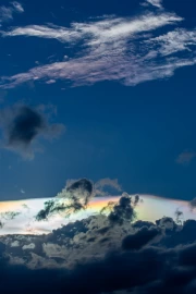 Clouds Dancing in the Sunset Sky: Nature Scenery