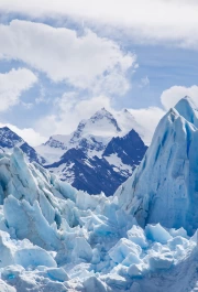 Icy Majesty: Icebergs and Landscapes of Nature