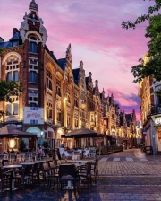Gothic Evenings Belgium: Cozy Street
