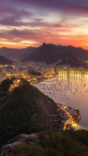 Sunset over Rio: Nature and the City in the Heart of Brazil