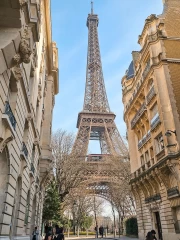 Eiffel Tower: Romance of the Streets of Paris, France