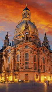 Sunset over German Architecture: Comfort and History