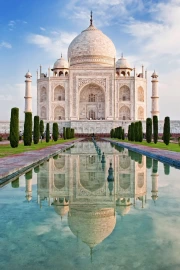 Taj Mahal: The Grandeur and Harmony of India