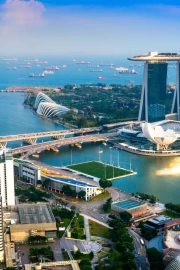 Modern Singapore: Urban Charm and Unique Style