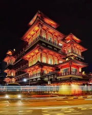 Vivid Night in Singapore: The Majesty of the Colourful Building
