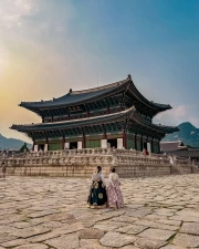 The Greatness of South Korea: A Palace in Harmony of Tradition and Modernity
