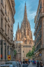 The Grandeur of Spain's Gothic Cathedral: Spanish Streets and Architectural Magic