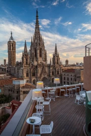 Gothic Evening in Spain: The Charm of the Terraces