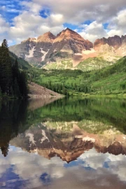 Mirror of Colorado: Mountain Peaks and Lake Basins of the USA