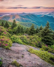 The Enchanting Mountains of North Carolina: Natural Symphony of the USA