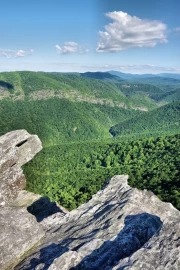 The Majesty of North Carolina Mountains: Freedom and Nature of the USA