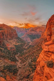 Utah's Natural Grandeur: Breathtaking Landscapes of the USA