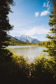 Serene Mountains of Wyoming: Nature and Crystal Lake USA